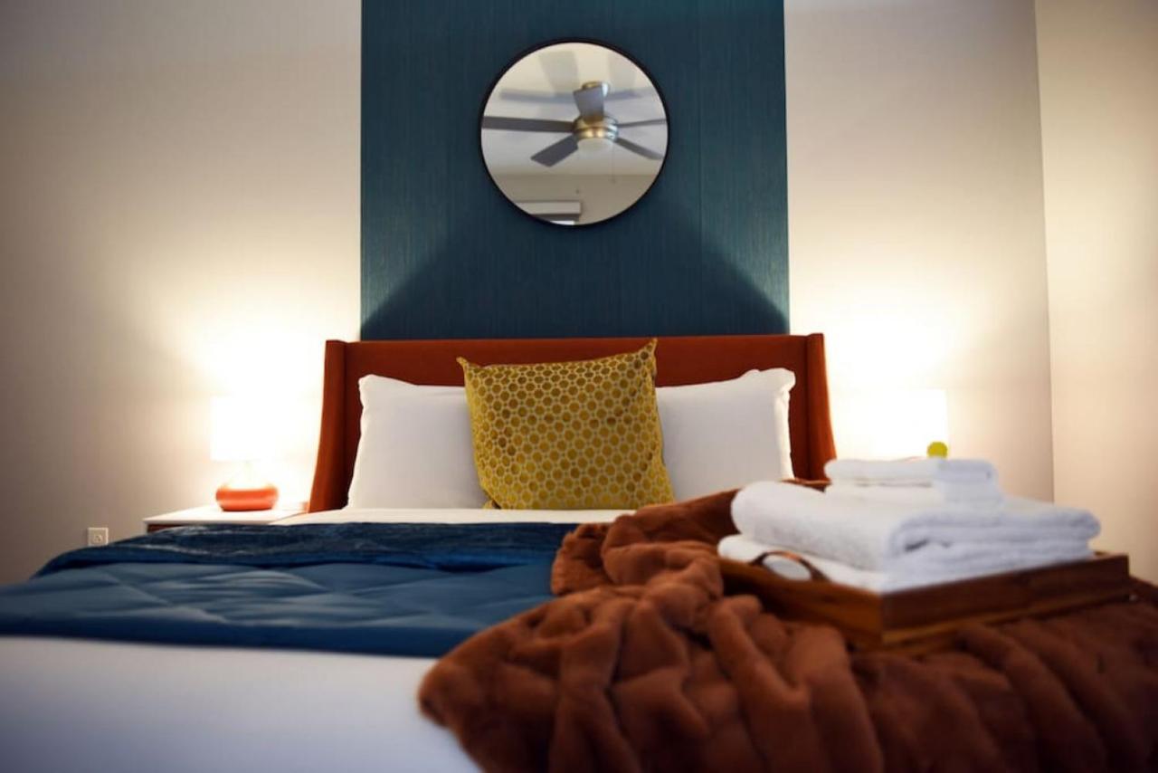 Hostwise Stays - The Washington At Chatham - Free Parking, Private Gym, Skyline Views! بيتسبرغ المظهر الخارجي الصورة