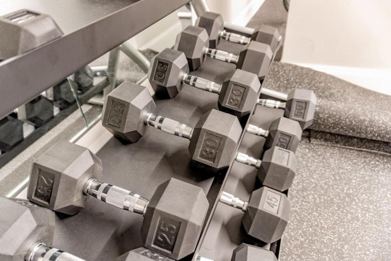 Hostwise Stays - The Washington At Chatham - Free Parking, Private Gym, Skyline Views! بيتسبرغ المظهر الخارجي الصورة