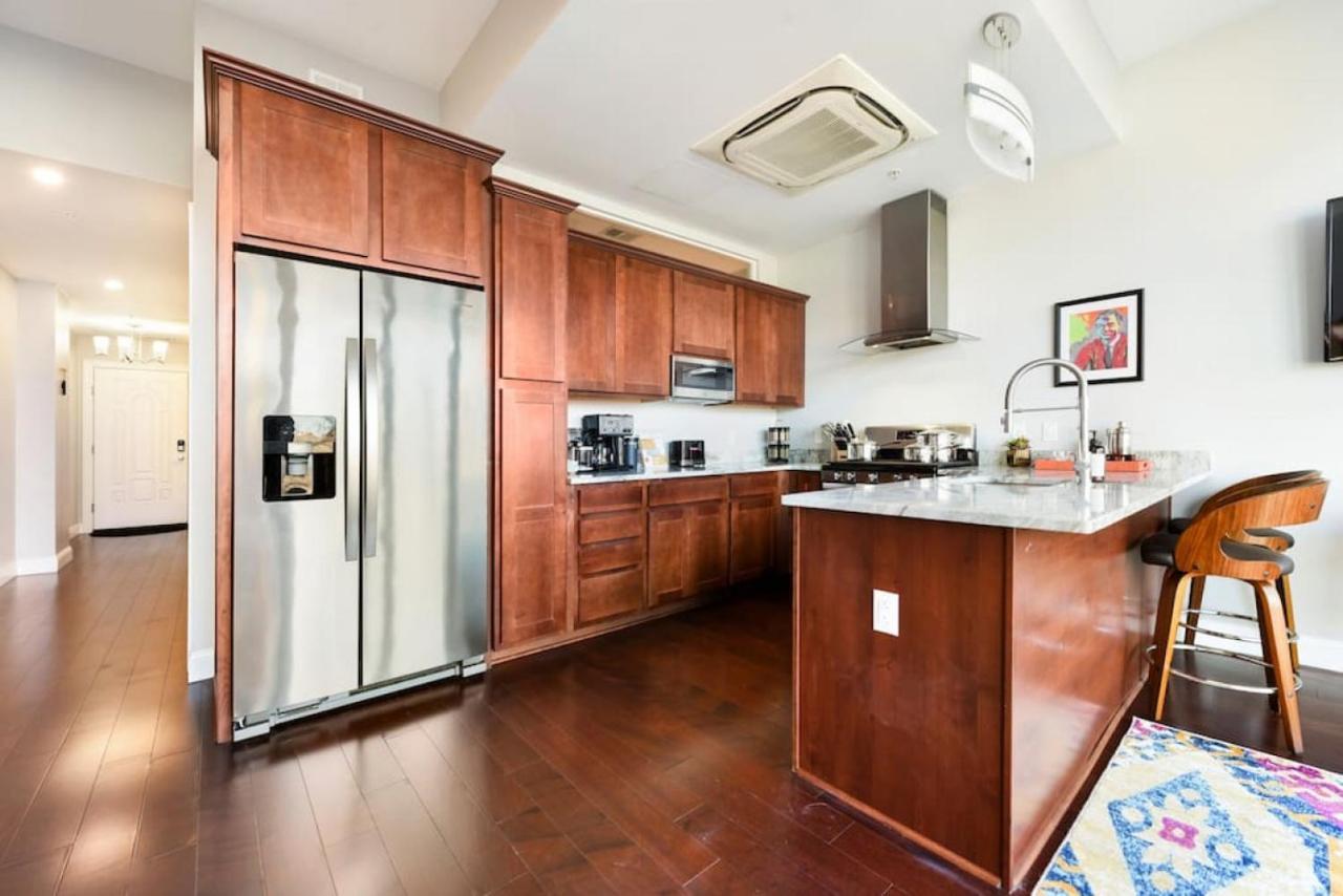 Hostwise Stays - The Washington At Chatham - Free Parking, Private Gym, Skyline Views! بيتسبرغ المظهر الخارجي الصورة