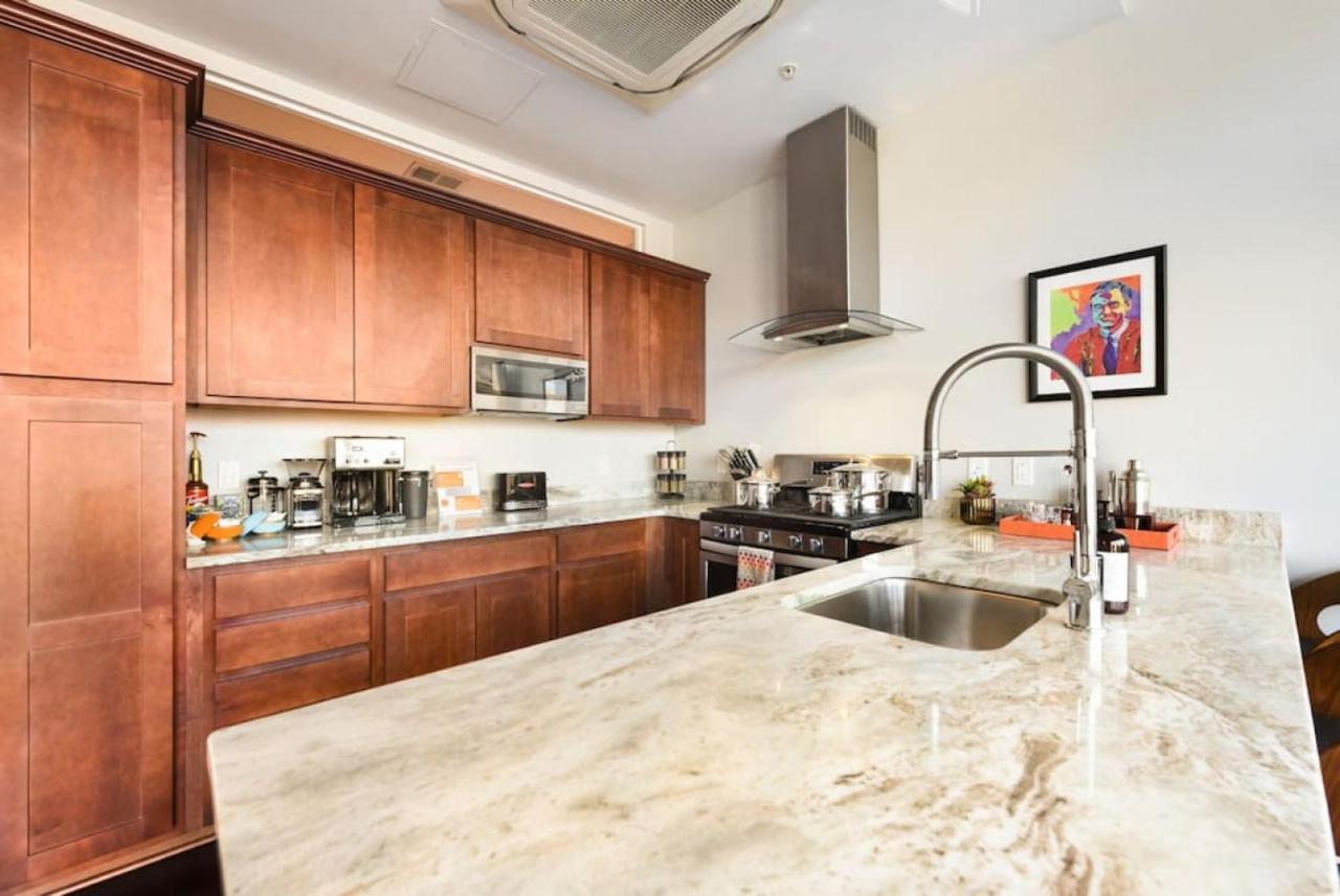 Hostwise Stays - The Washington At Chatham - Free Parking, Private Gym, Skyline Views! بيتسبرغ المظهر الخارجي الصورة